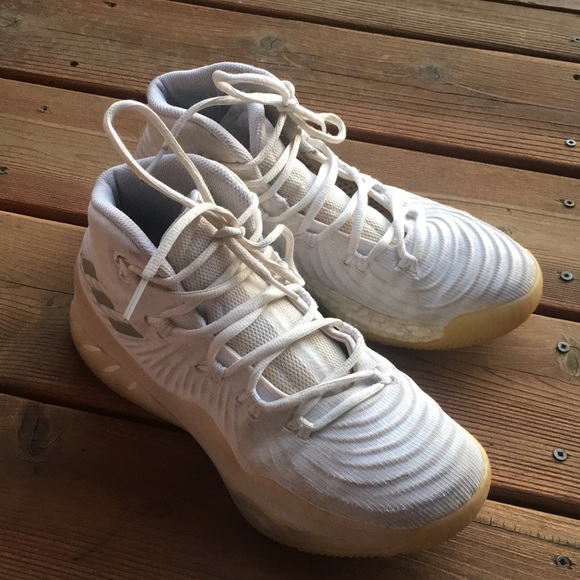 Adidas basketball shoes! - Picture 3 of 7